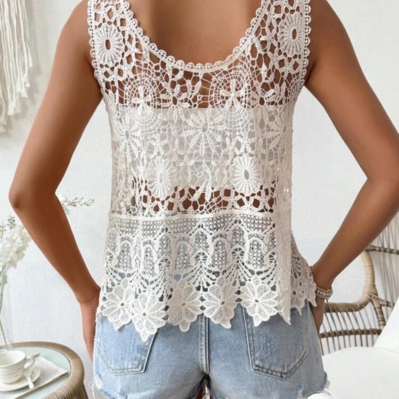 New women’s Elegant Cream Lace Crochet Top size L - Picture 4 of 7